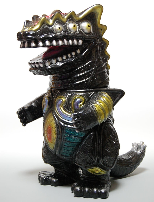 サンガッツ本舗が自社最大のキャラクターの最新作「羅梵（らぼん）」を
