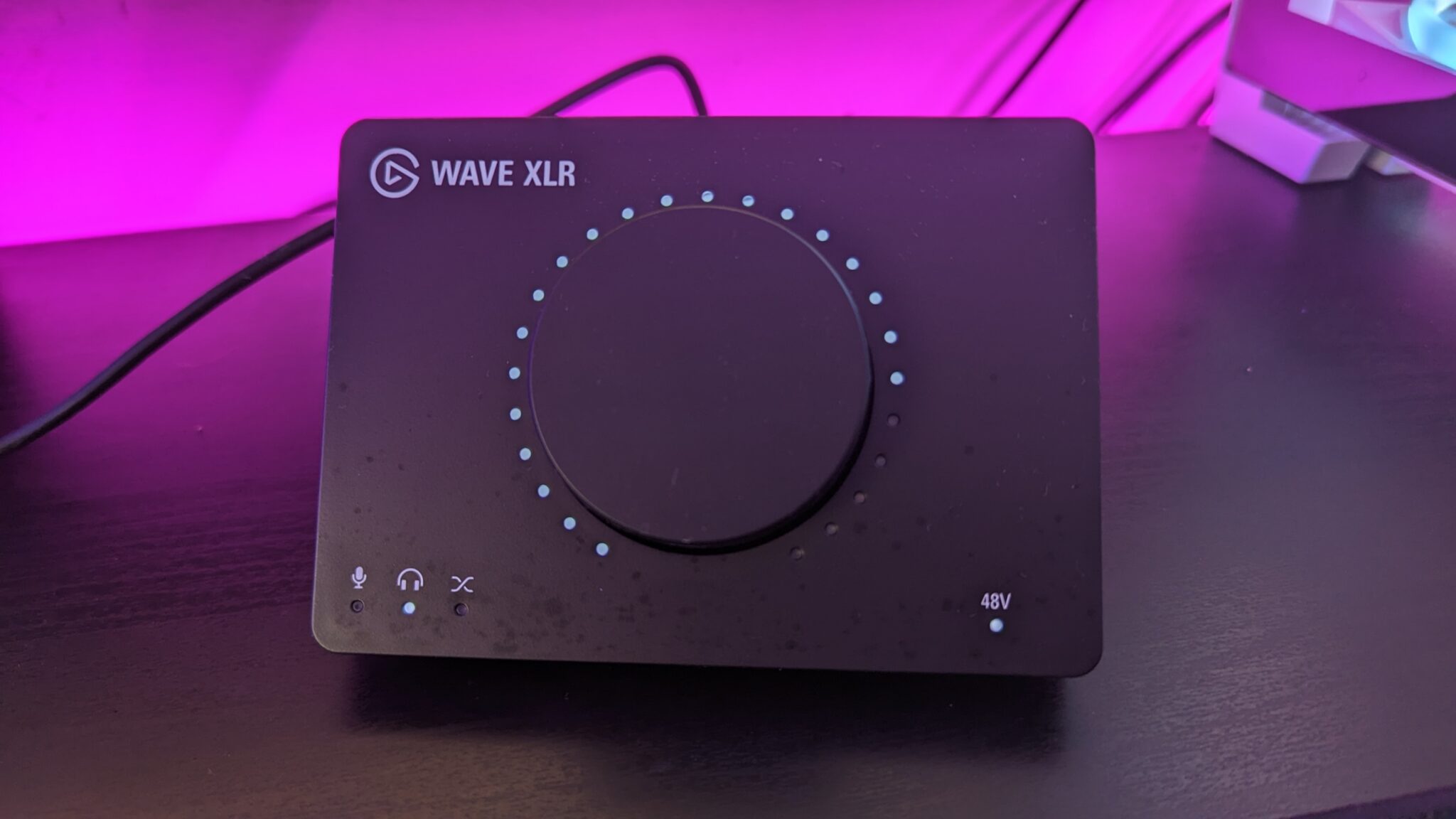 Elgato Wave XLR Audio Interface Review | TechNuovo