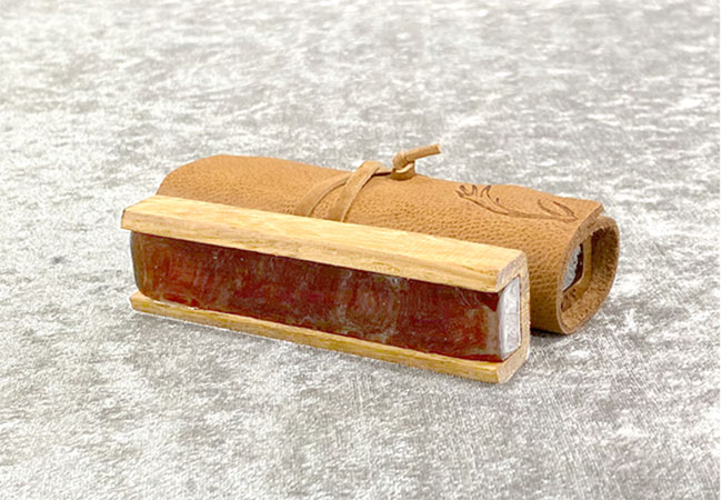 楽天市場】【VIOLIN】LEATHERWOOD bespoke Rosin 【CRISP、SUPPLE