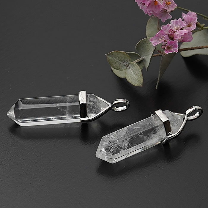 楽天市場】水晶 クリスタルクォーツ 天然水晶 両剣ポイント ペンダント