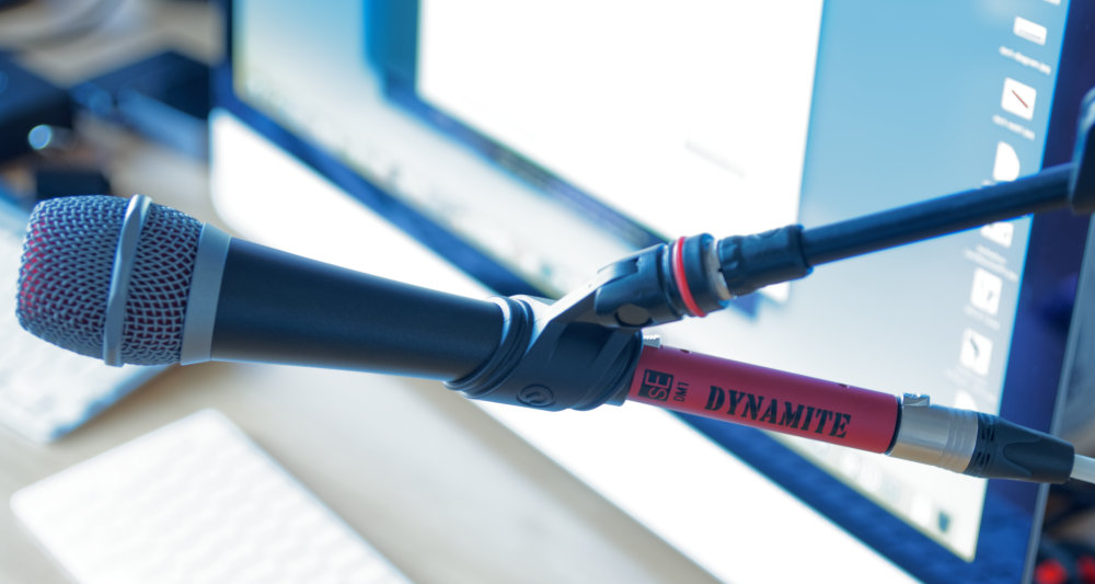 The sE Electronics DM1 Dynamite preamp gives your signal a 28dB