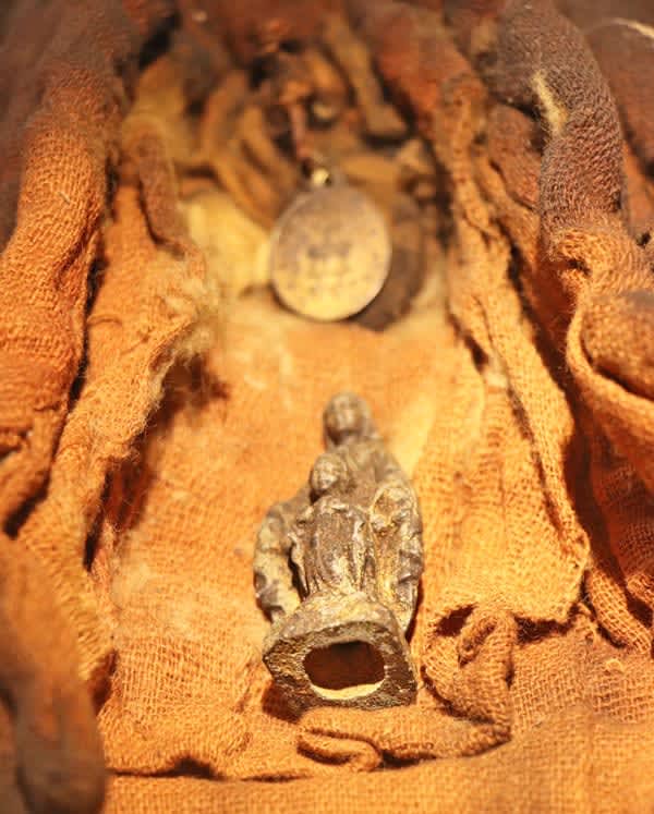 納戸神のマリア像 初公開 世界遺産登録3年記念 案内所「かたりな