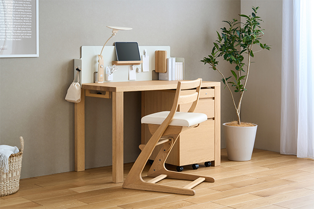 学習机・勉強机ならカリモク家具｜ボナシェルタ | 国産家具メーカーの