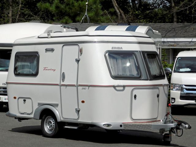 HYMER - エリバツーリング ファミリア310｜中古トレーラー｜RVランド
