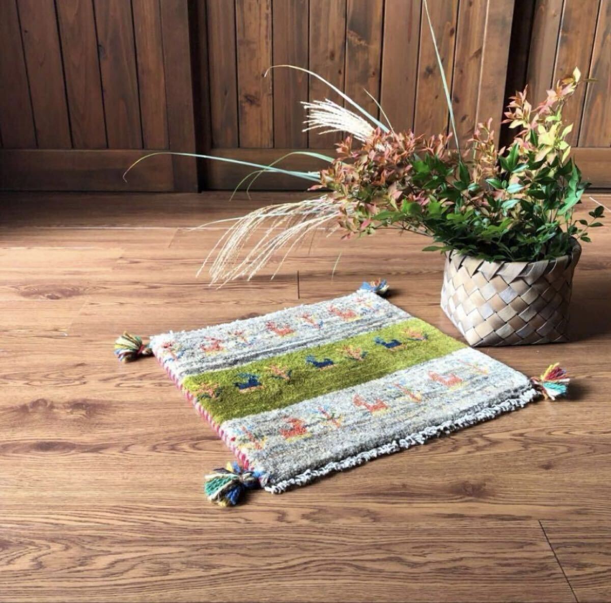 ペルシャギャッベ (ギャベ) チェアマット 椅子の座布団 No 11390