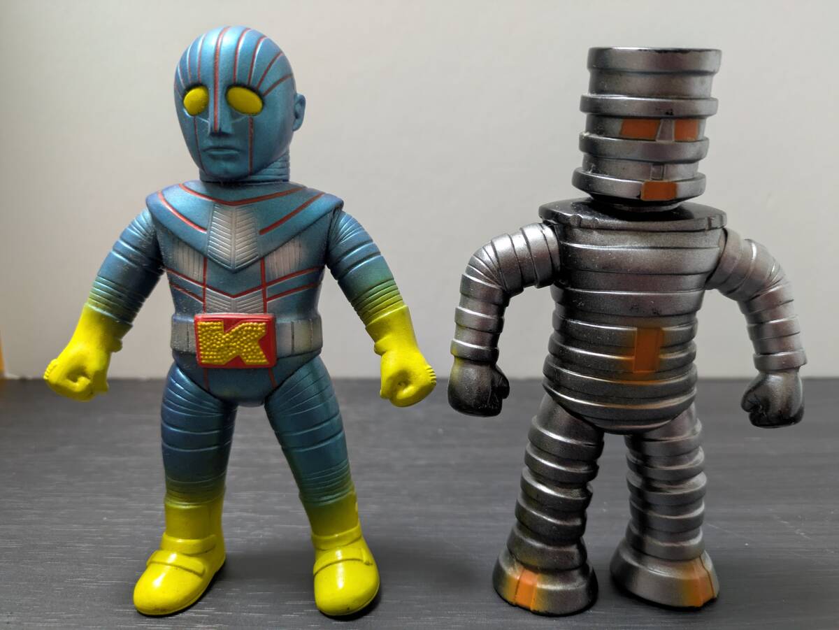 Yahoo!オークション -「ロボット刑事k ソフビ」の落札相場・落札価格