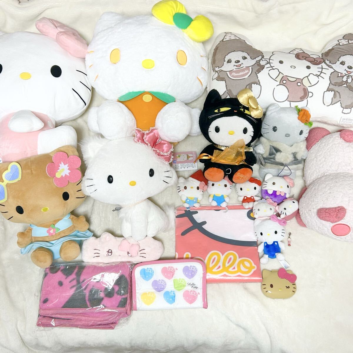 Yahoo!オークション -「チャーミーキティ ぬいぐるみ」の落札相場