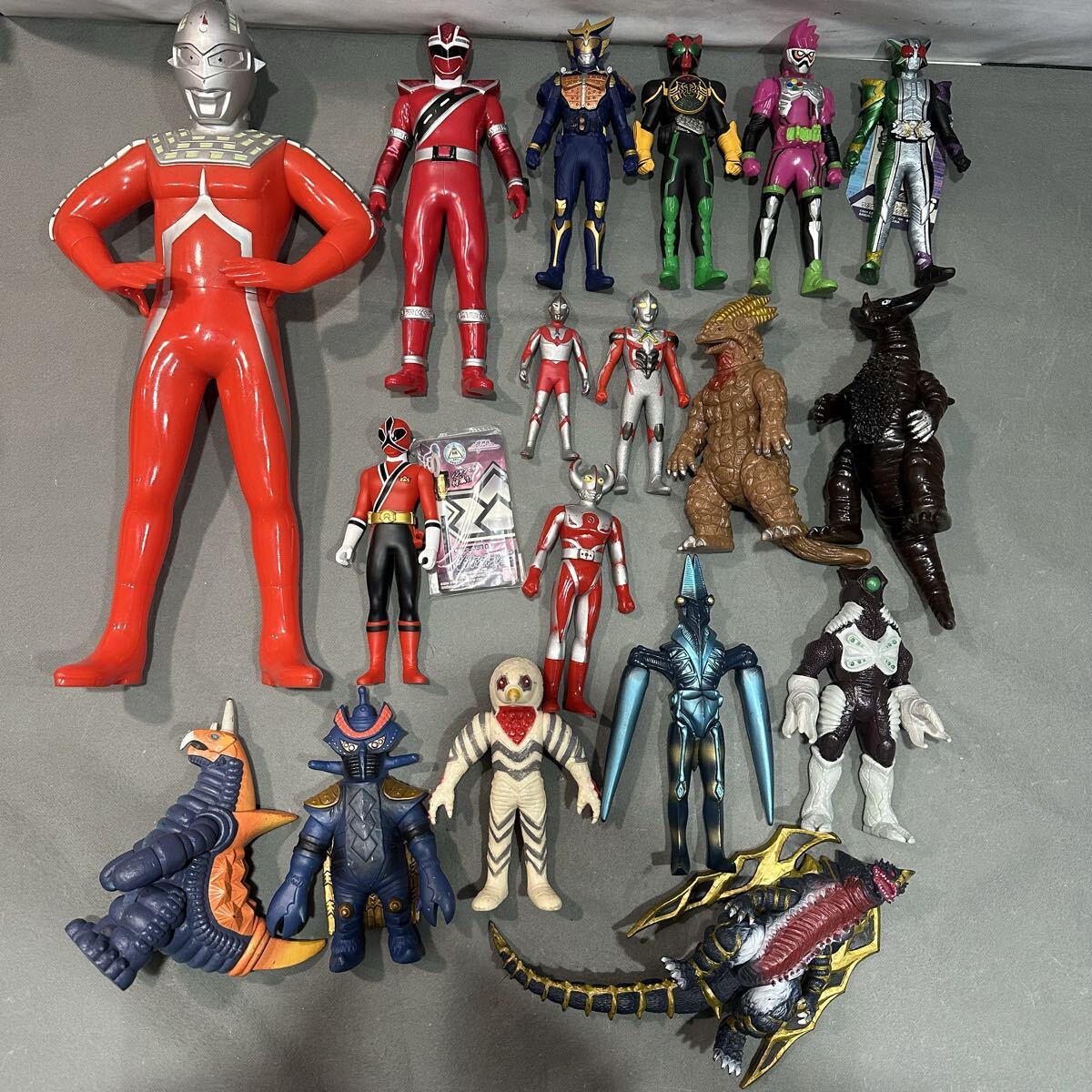 Yahoo!オークション -「当時物 仮面ライダー ソフビ」の落札相場・落札価格