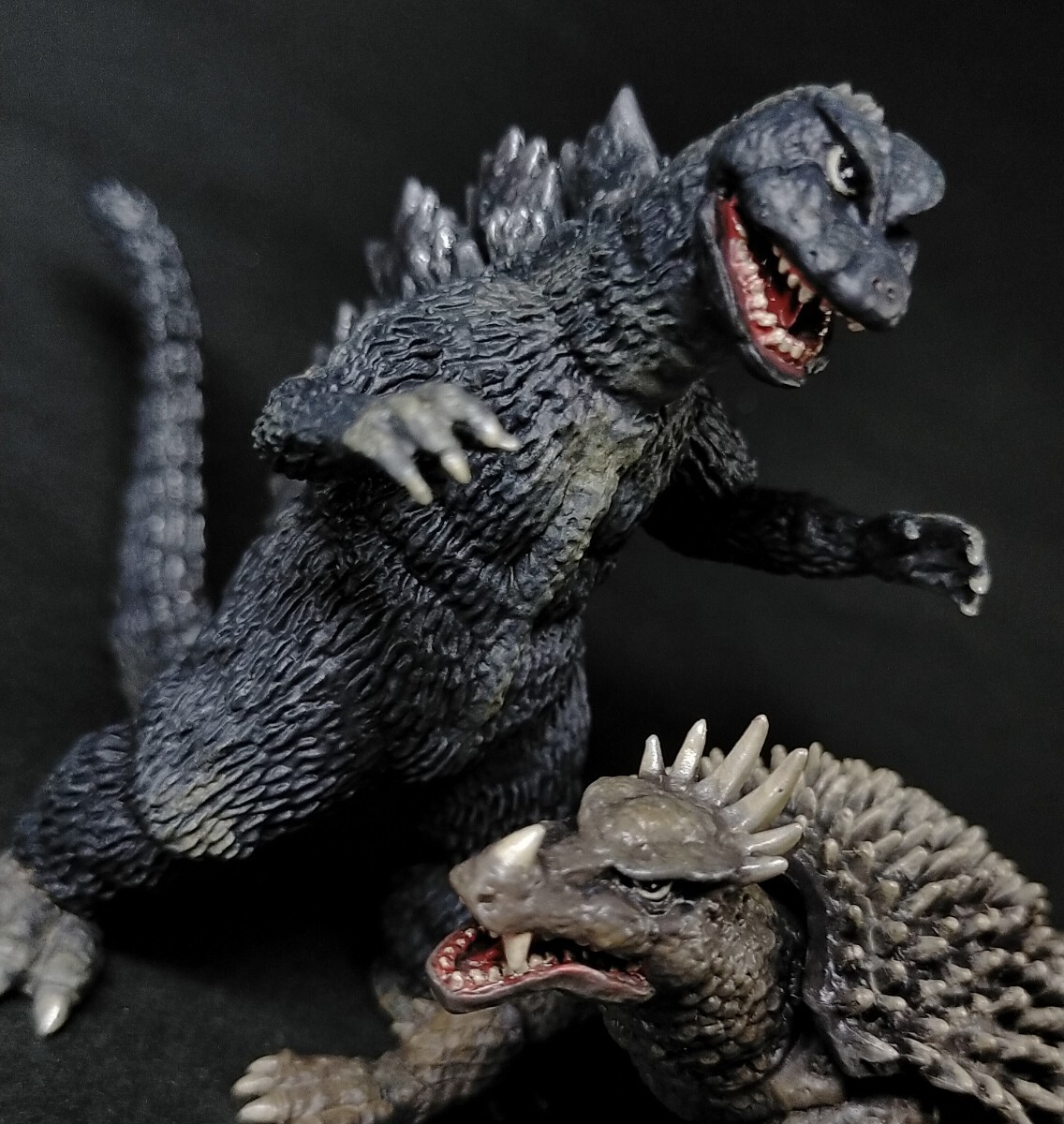 Yahoo!オークション -「リペイント」(ゴジラ) (ゴジラ、怪獣)の落札