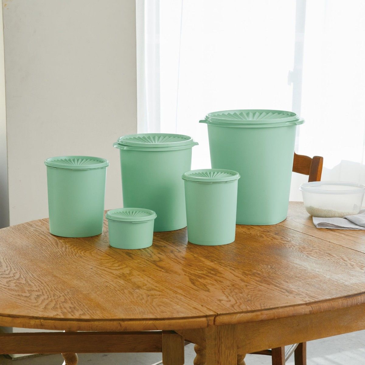 Tupperwareマキシクイーンデコレーター｜Yahoo!フリマ（旧PayPayフリマ）