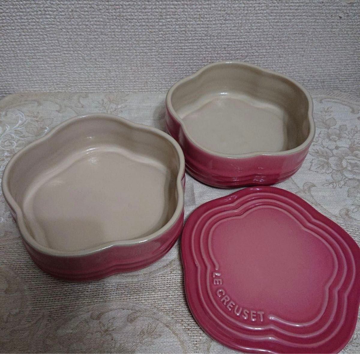 ル・クルーゼ お重 重箱 スタッキングラムカン フルール お花｜Yahoo