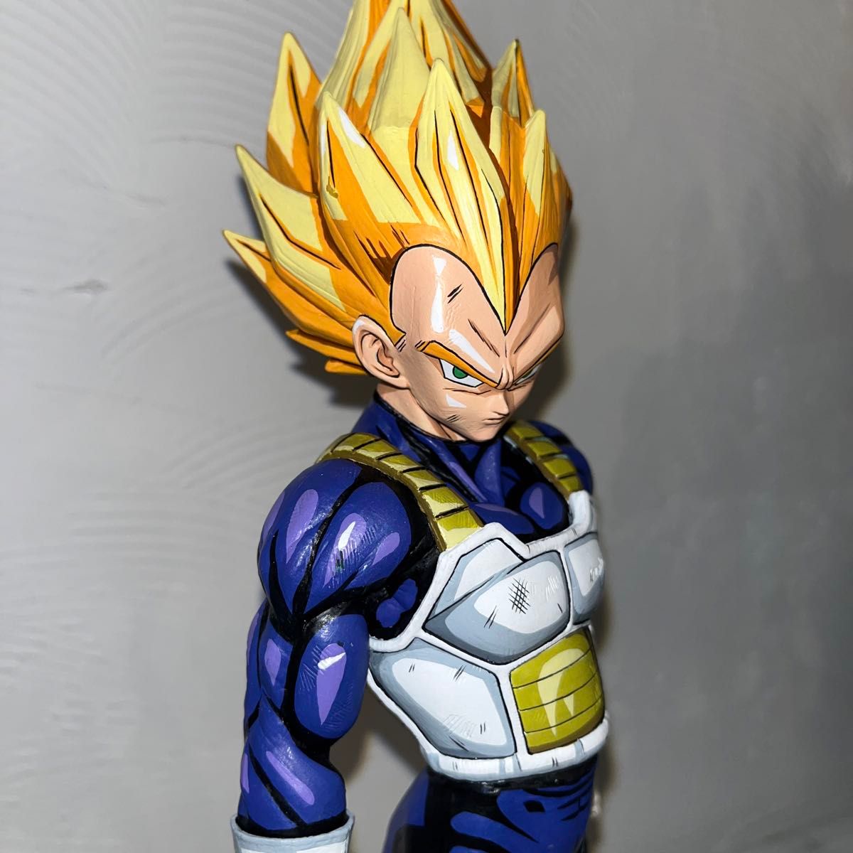 ドラゴンボール 超サイヤ人 ベジータ フィギュア リペイント 二次元