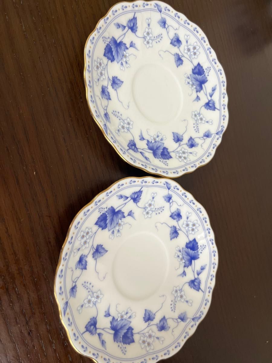 NARUMI 青と白の花柄ティーカップセット｜Yahoo!フリマ（旧PayPayフリマ）