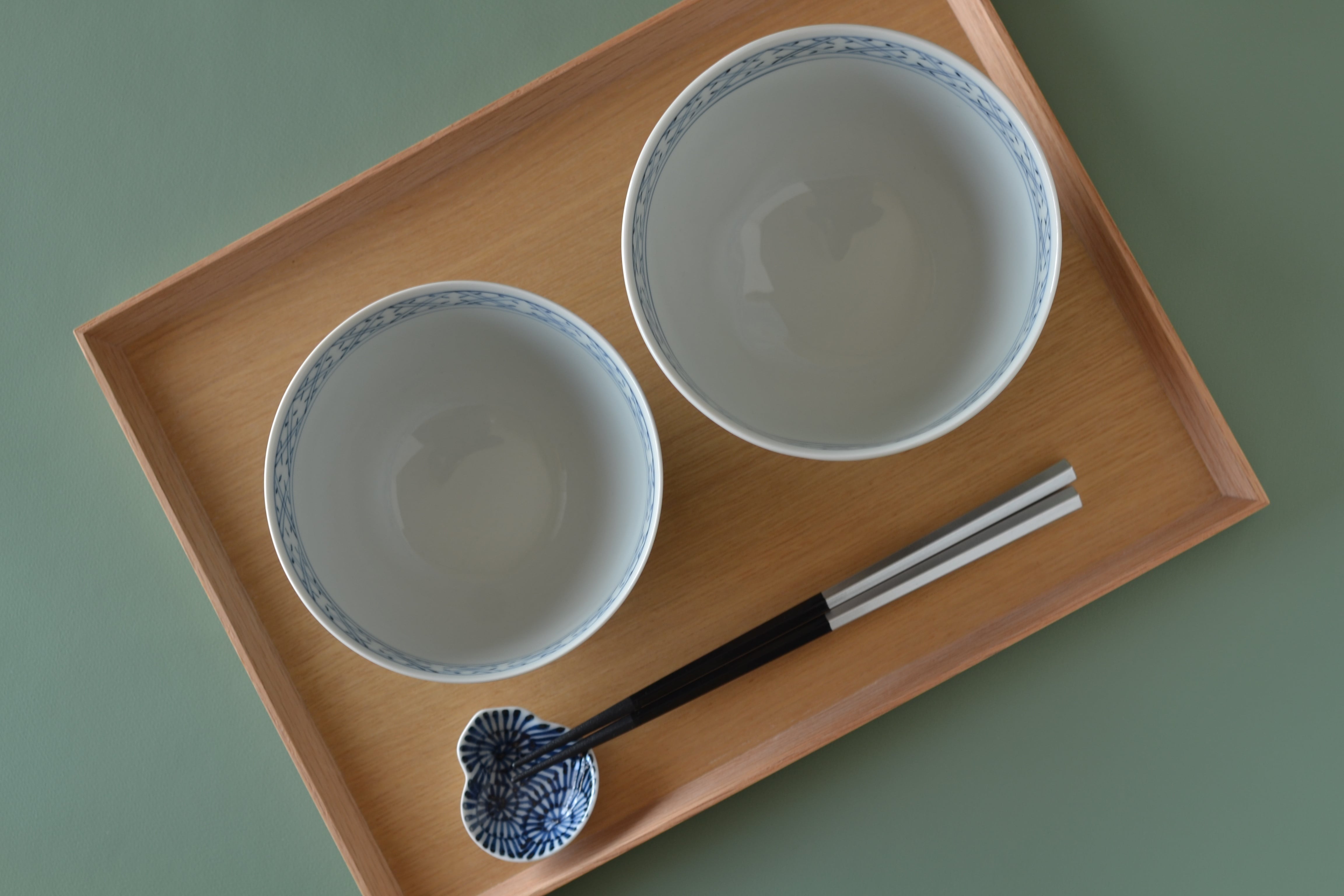 有田焼 そうた窯 染付桜祥瑞 立型丼麺鉢 / 大 | FUCHIGAMI TOJIKI