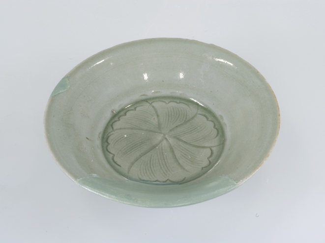 中国・龍泉窯系青磁皿 （中世） | マイコレ（埋蔵文化財コレクション