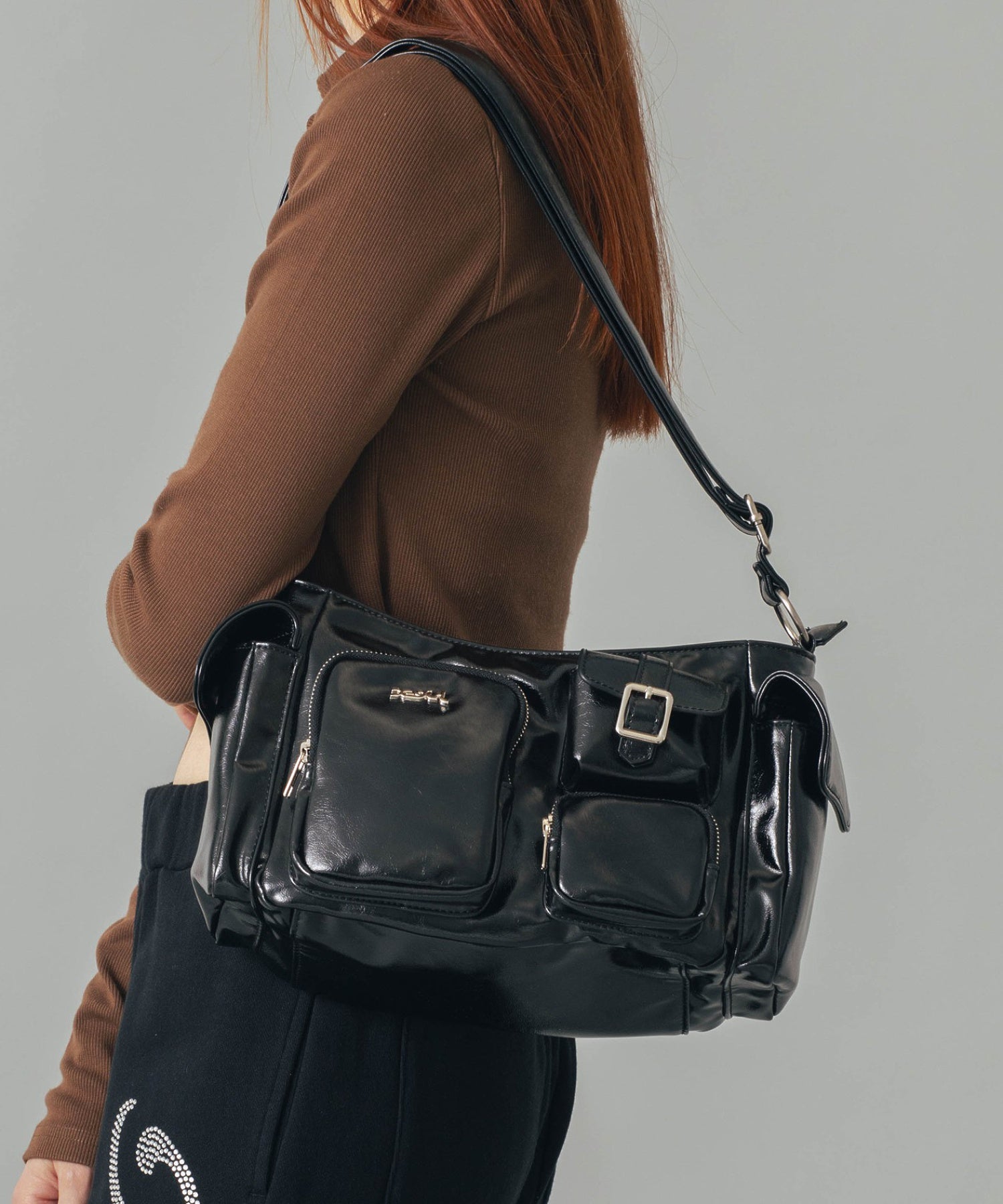 MULTI POCKET FAUX LEATHER HAND BAG – calif（カリフ）公式サイト