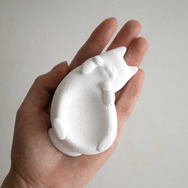 ごろ〜んにゃんこのアロマストーン｜猫のお腹がトレイになるミニ