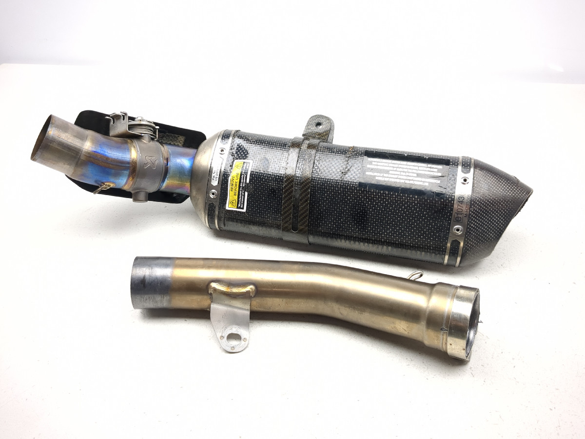 13-18 Kawasaki ZX 636 ZX6R AKRAPOVIC Carbon Fiber Exhaust Muffler