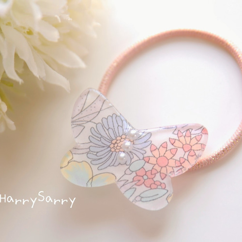 再販2〉蝶々＊リバティ生地とレジンのヘアゴム♪ ヘアゴム HarrySarry
