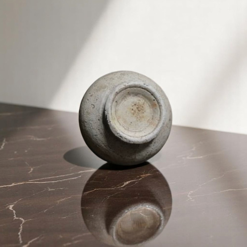 宋胡録（スンコロク）小壷 14〜16世紀 シーサッチャナーライ窯 振出