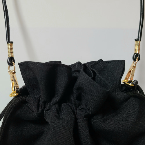 ハンドメイド 外ポケットつき巾着バッグ 化粧ポーチ ミモザ柄 小物入れ