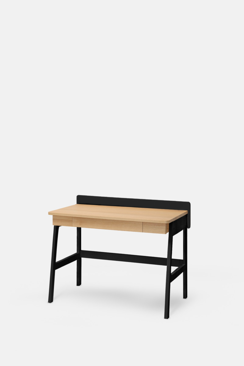 成長に寄り添う子供用デスク - MOMO NATURAL