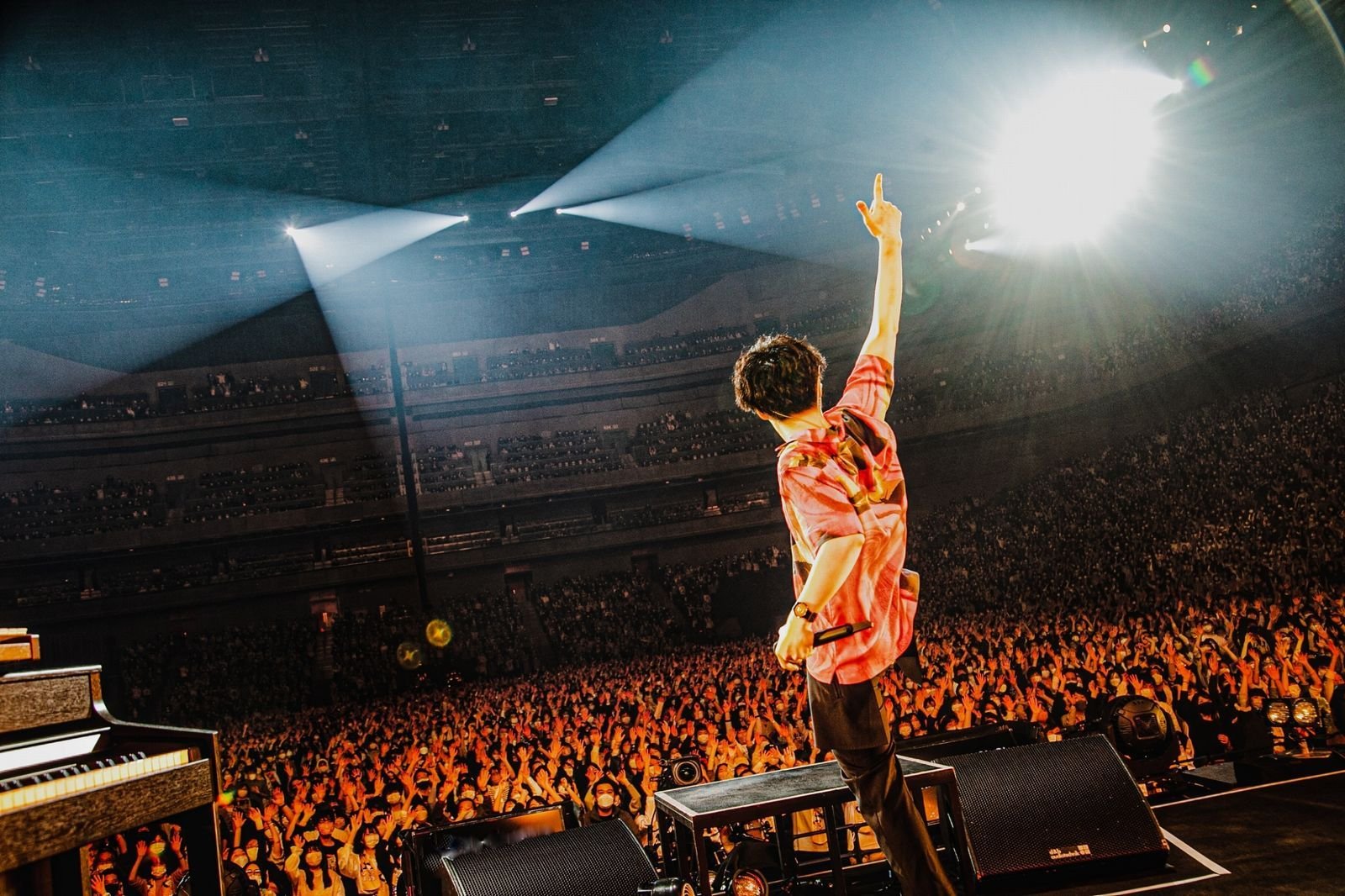 Official髭男dism one - man tour 2021-2022 - Editorial＠さいたま