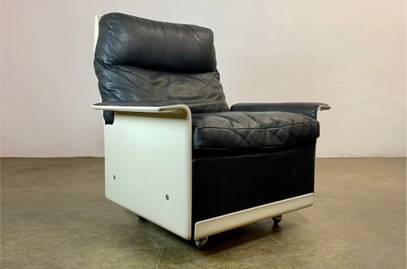 Dieter Rams Lounge Chair, for Vitsoe, 620 Chair Programme - Film