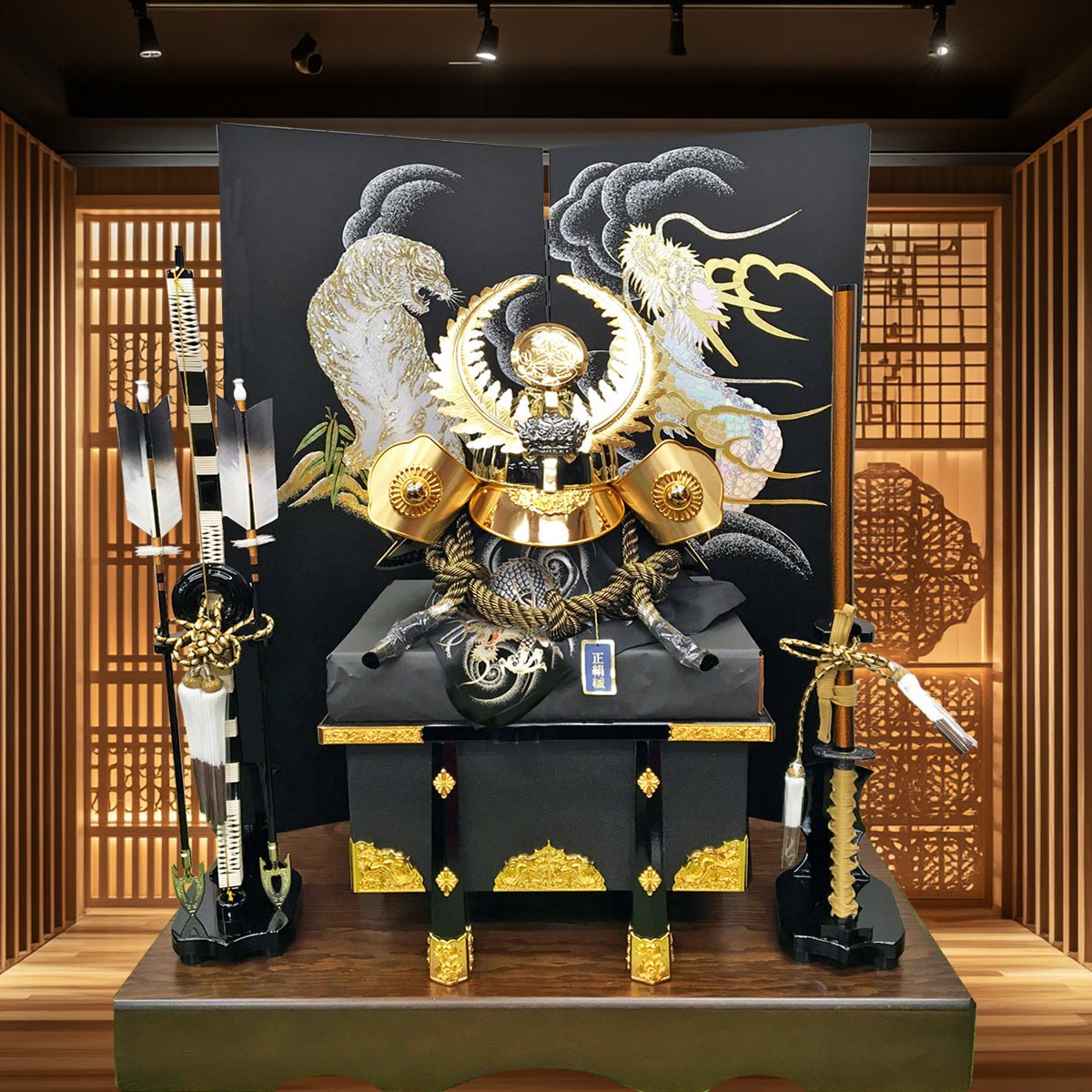 横幅85cm｜着用兜 武将 徳川家康 羅王｜流行りの兜飾り｜大きい五月
