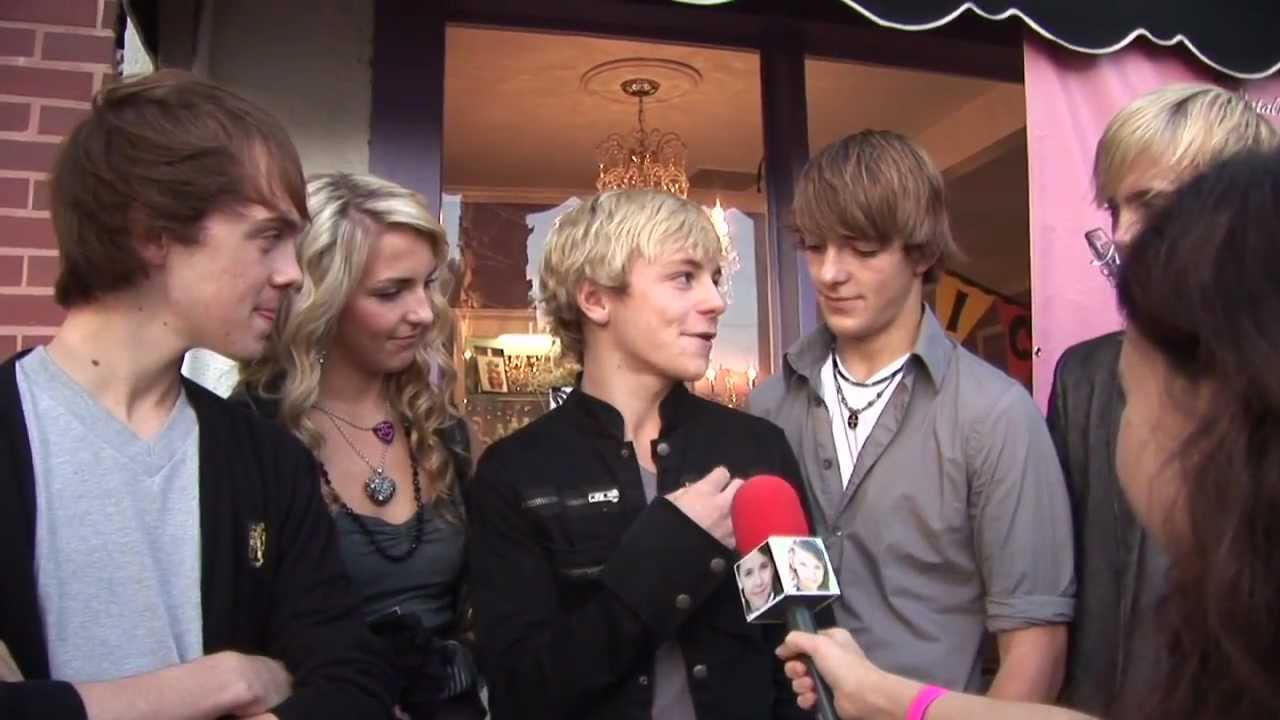 Ross Lynch & R5 - JENNiRADIO Featured Artist November 2012 - YouTube