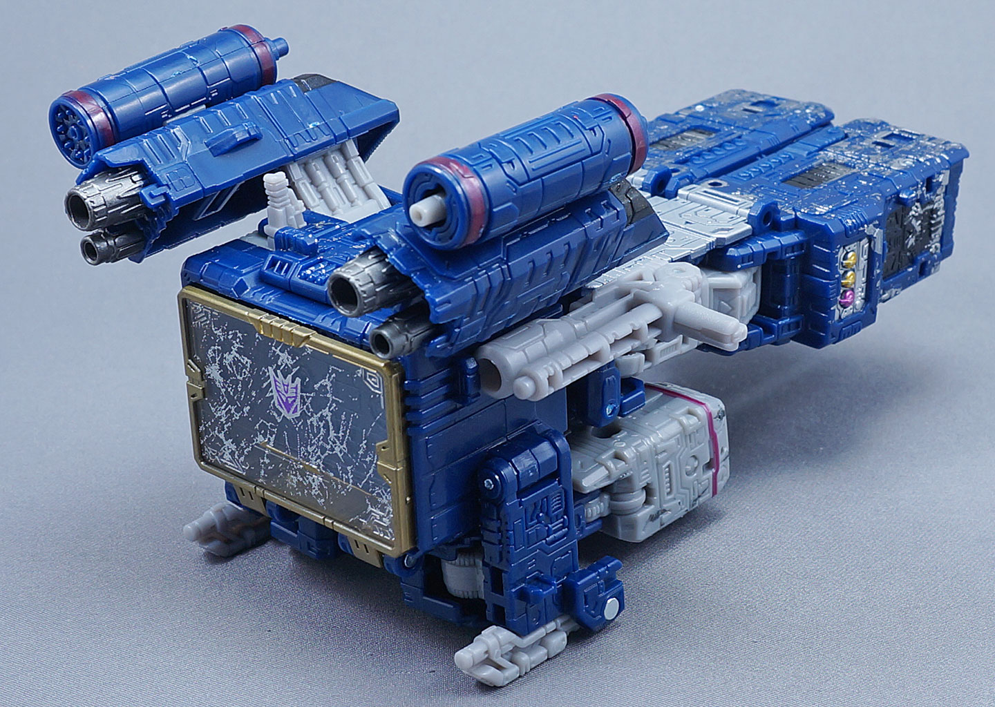 レビュー：TFジェネレーションズ シージ（海外版） サウンドウェーブ