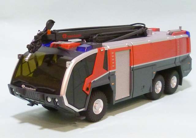 Wiking（ヴィーキング） 1/43 ローゼンバウアー FLF パンサー 6×6 空港