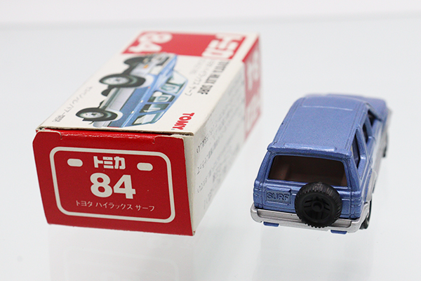 ミニカーショップ ケンボックス トミカ 赤箱☆84☆トヨタハイラックス