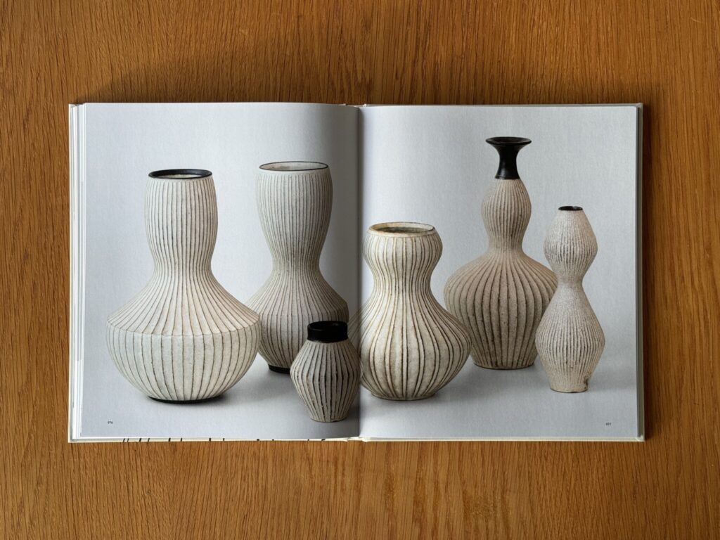 陶芸家・額賀章夫さんが30年超のキャリアを振り返る作品集「My Ceramic