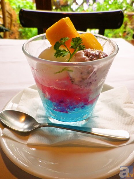 オリジナルカードが貰える！ TCG『Z/X』コラボカフェ開催