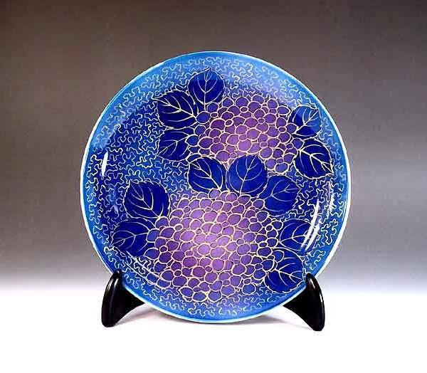 有田焼 陶芸家 藤井錦彩作】有田焼美術品 染錦金彩釉裏紅紫陽花絵飾り
