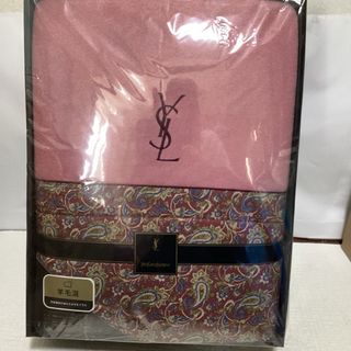 Yves Saint Laurent（布団）のフリマアイテム一覧
