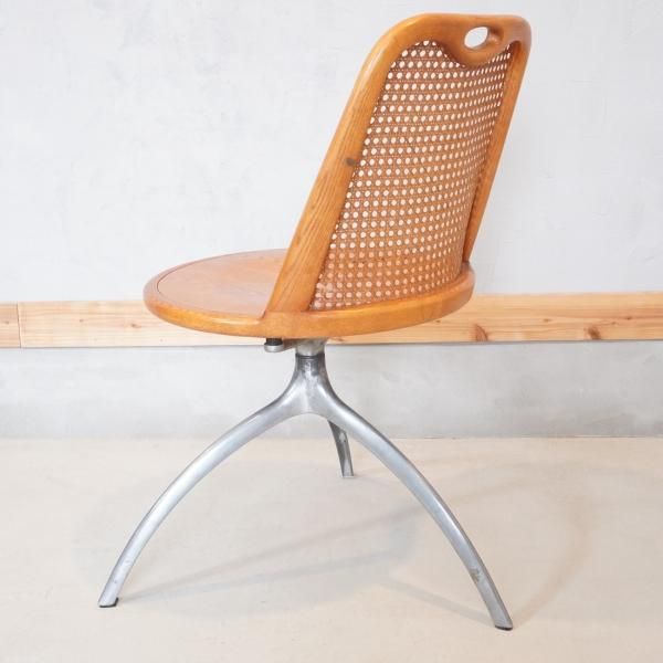 稀少なCassina ixc.(カッシーナ イクスシー)のYOUNG GIRL(ヤングガール