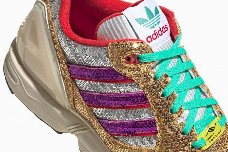 First Look: WMNS adidas ZX 6000 Sequins Covered Upper