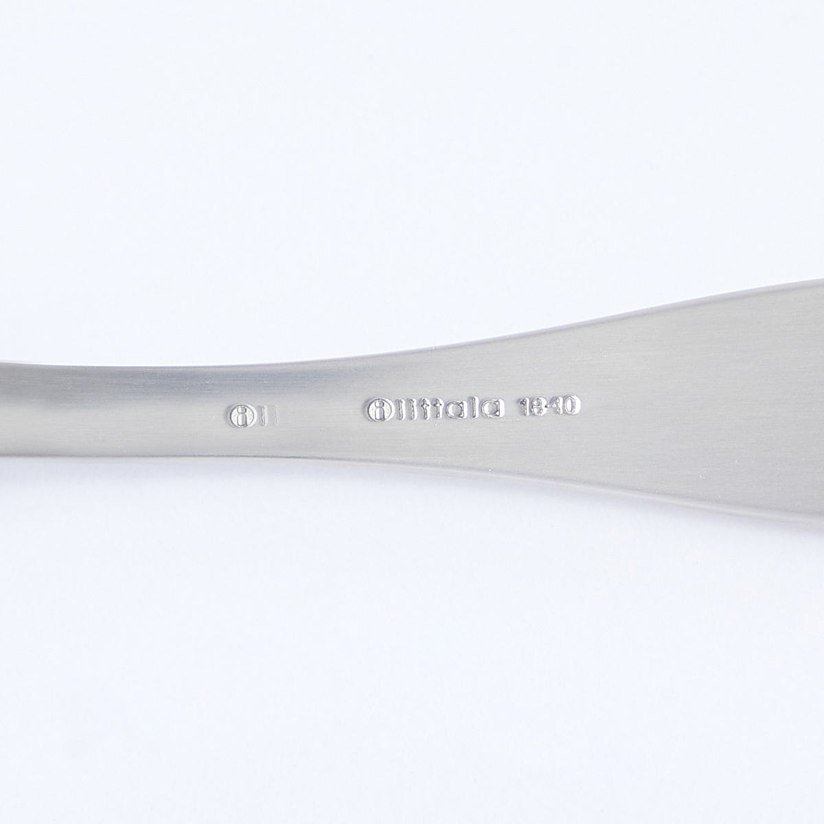 iittala】チッテリオ98 ディナースプーン | itomani（いとまに）｜日常