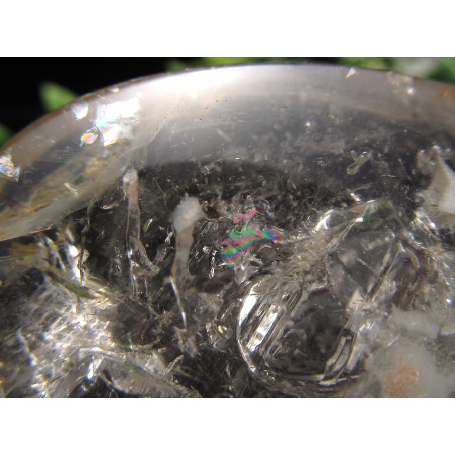 水入り&虹入り たっぷり水入り 磨き原石 重さ172g 古代の水を封入した