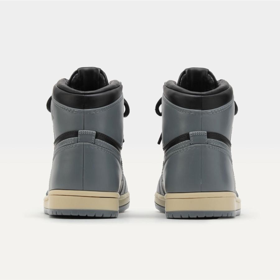 NIKE AIR JORDAN 1 HIGH 85 SHADOW AND REVERSE MODEL KIT フィギュア