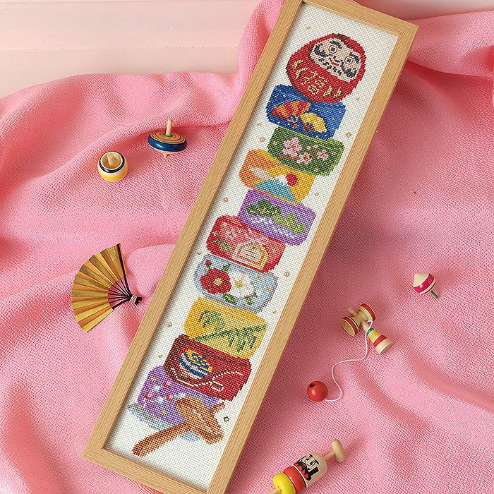 クロスステッチフレーム＜輪飾り＞ | リバティ 生地、編み物、刺繍