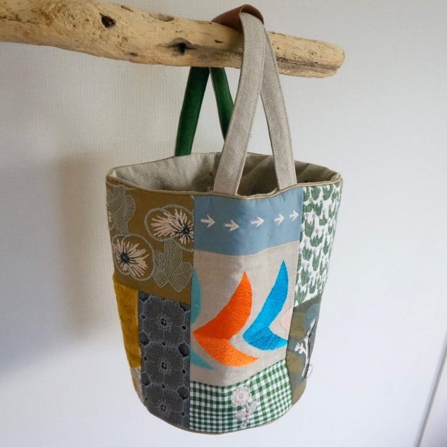 mina perhonenのバケットバッグ。みんな違って、みんないい。 | LEE