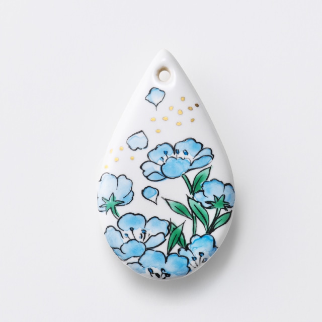 葬送のフリーレン』 清水焼ペンダントトップ 蒼月草 : サンデー