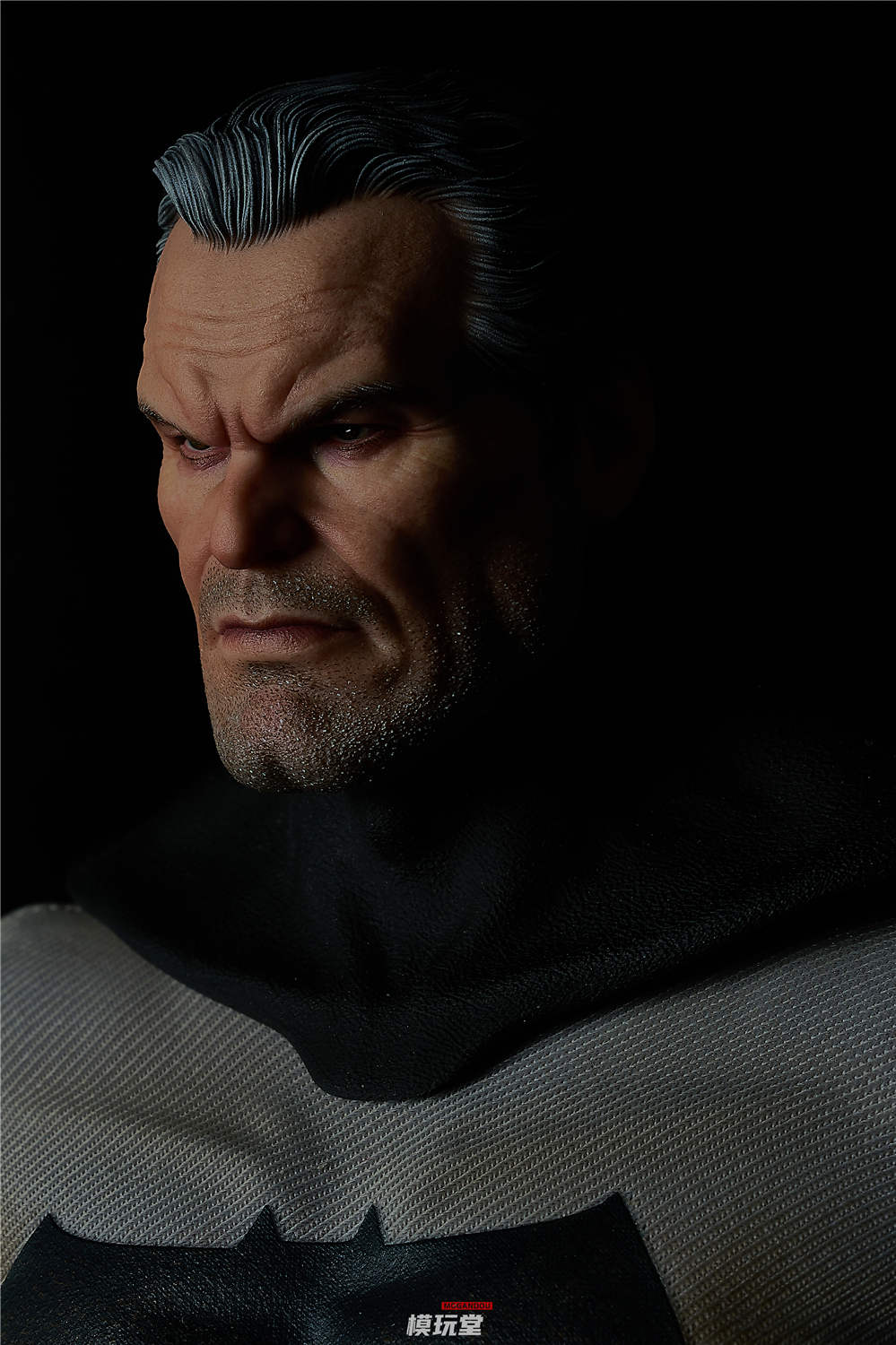 予約 Toopy Studios 1/6 『ダークナイト・リターンズ』 バットマン