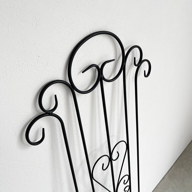 クラディ・アイアントレリス | トレリス・スクリーン・パネル | COVENT