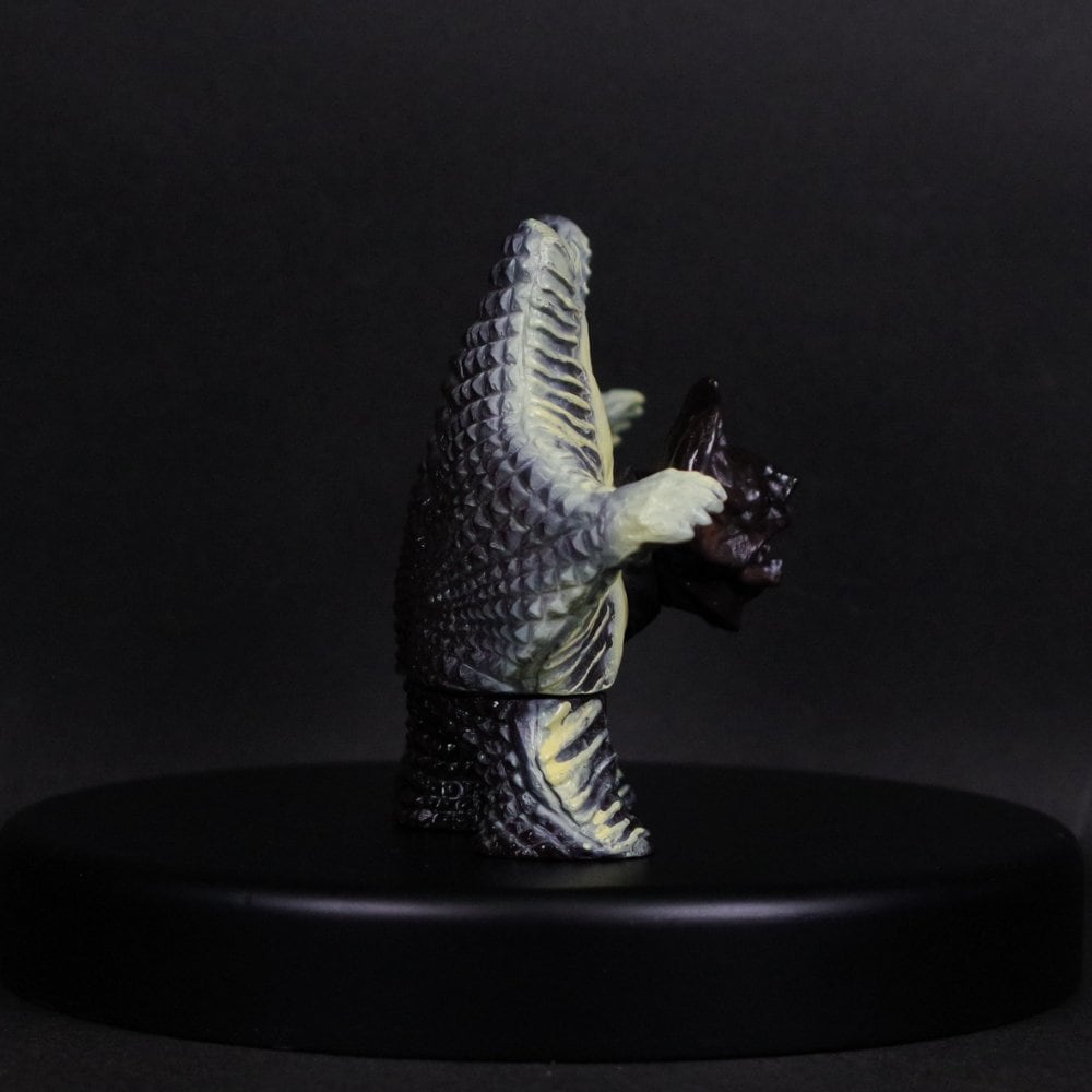 ソフビ/MAX TOY マックストイ ウルトラマン/ペスター｜墓場の画廊