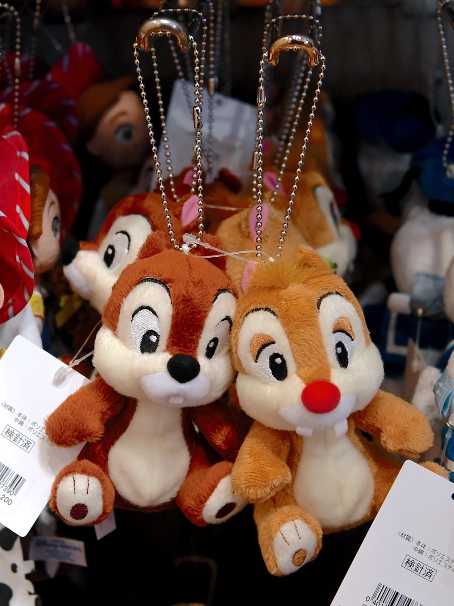 ペアで使うのもおすすめ！東京ディズニーランド“チップ＆デール”グッズ
