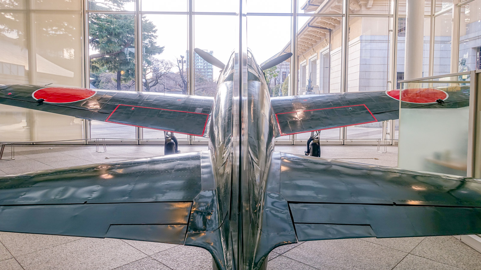 記憶のなかのリアルな零戦を追いかけて、プラモデルを染め上げた日